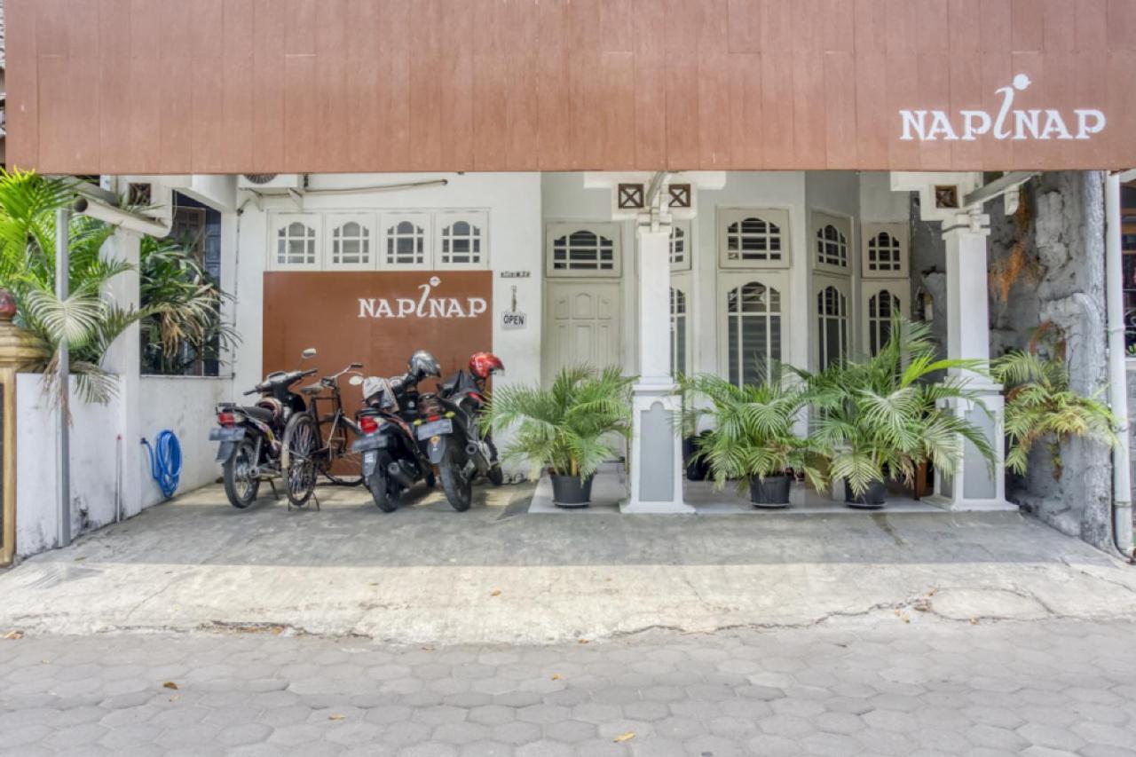 Reddoorz Hostel Near Prawirotaman Jogja Yogyakarta Exterior foto