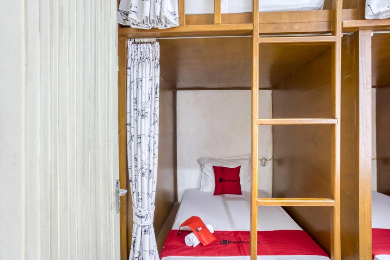 Reddoorz Hostel Near Prawirotaman Jogja Yogyakarta Exterior foto